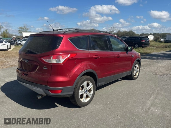 2013 Ford Escape SE с VIN 1FMCU9G95DUD25554, выставлен на аукционе Copart как лот 45386085 с пробегом Не указан миль и Чистый • Clean title. История ставок и продаж доступна на DreamBid. Изображение 4.