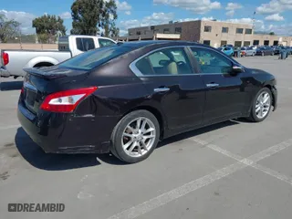 2011 Nissan Maxima 3.5 S with VIN 1N4AA5AP3BC811423, listed as a IAAI auction lot 41955977 with 158,356 mi miles. Bid and sale history available at carsss.com. Image 4.