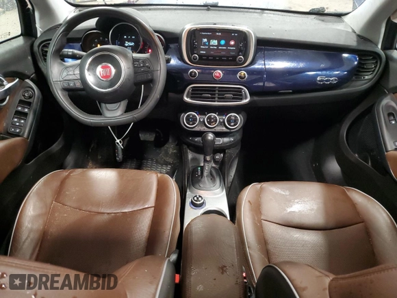 2017 FIAT 500X Lounge z VIN ZFBCFYDB5HP597173, wystawiony jako Copart lot #47763985 z przebiegiem 86 836 mil mil oraz Szkoda całkowita • Salvage title. Historia ofert i sprzedaży dostępna na DreamBid. Obrazek 8.