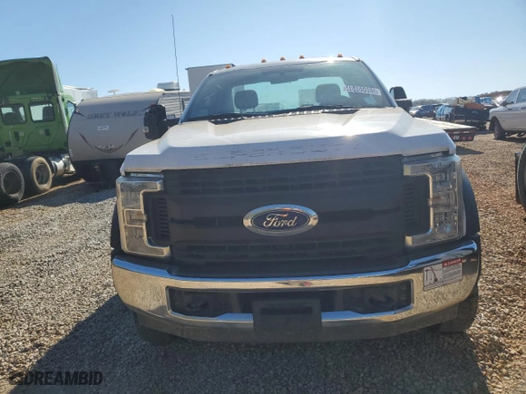 2017 Ford Super Duty F-450 DRW XLT with VIN 1FDTF4GY0HDA05469, listed as a Copart auction lot 52055895 with 123,178 mi miles and Clean Title. Bid and sale history available at carsss.com. Image 5.