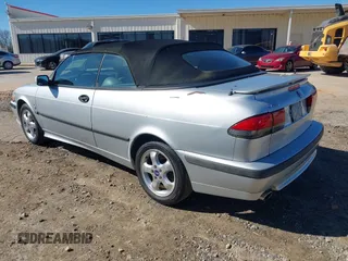 2001 Saab 9-3 SE with VIN YS3DF78K917002619, listed as a IAAI auction lot 41639836 with 116,529 mi miles. Bid and sale history available at carsss.com. Image 3.