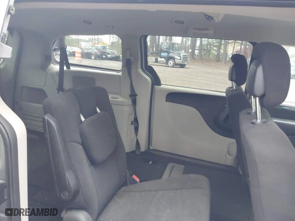 2012 Dodge Grand Caravan SE with VIN 2C4RDGBG0CR349524, listed as a IAAI auction lot 41879846 with 175,216 mi miles. Bid and sale history available at carsss.com. Image 8.