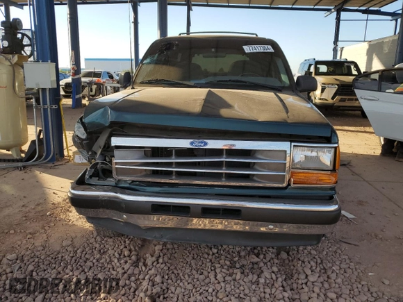 1994 Ford Explorer Eddie Bauer z VIN 1FMDU32X3RUD38012, wystawiony jako Copart lot #77417304 z przebiegiem 83 648 mil mil oraz Szkoda całkowita • Salvage title. Historia ofert i sprzedaży dostępna na DreamBid. Obrazek 5.