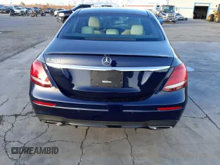 2018 Mercedes-Benz E-Class E 300 with VIN WDDZF4JB6JA439914, listed as a Copart auction lot 36850943 with 42,245 mi miles. Bid and sale history available at carsss.com. Image 6.
