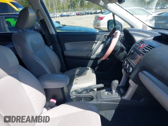 2014 Subaru Forester 2.5i Limited with VIN JF2SJAJC1EH406383, listed as a IAAI auction lot 42128279 with 181,409 mi miles. Bid and sale history available at carsss.com. Image 5.