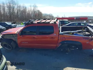 2017 Toyota Tacoma SR5 with VIN 5TFAZ5CN3HX023869, listed as a IAAI auction lot 41661581 with 158,145 mi miles and . Bid and sale history available at carsss.com. Image 15.