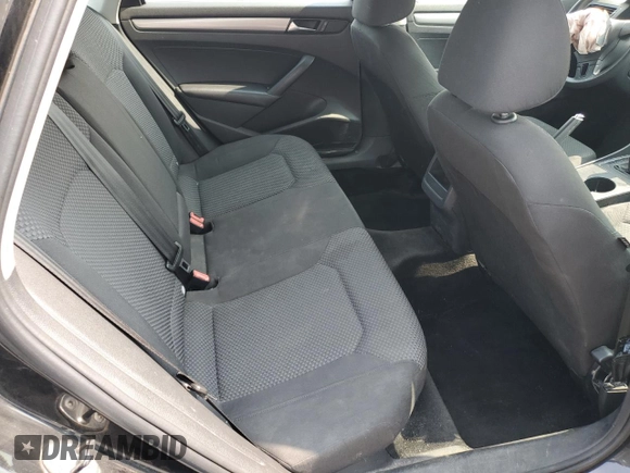 2012 Volkswagen Passat S with VIN 1VWAP7A39CC006994, listed as a Copart auction lot 59268465 with 180,500 mi miles and Salvage title. Bid and sale history available at DreamBid. Image 10.