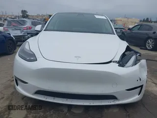2022 Tesla Model Y Performance with VIN 7SAYGDEF0NF400560, listed as a IAAI auction lot 41783912 with 36,513 mi miles and . Bid and sale history available at DreamBid. Image 12.