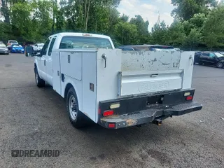 2016 Ford F-250 XLT with VIN 1FT7X2A60GEA74055, listed as a IAAI auction lot 42843465 with 159,764 mi miles and . Bid and sale history available at DreamBid. Image 7.