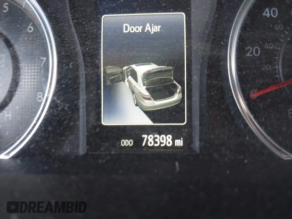 2017 Toyota Camry XLE with VIN 4T1BF1FKXHU305902, listed as a IAAI auction lot 40145319 with 78,398 mi miles and . Bid and sale history available at DreamBid. Image 7.