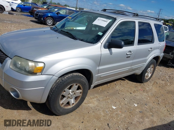 2006 Ford Escape Limited with VIN 1FMCU94106KC25620, listed as a IAAI auction lot 42739804 with 104,142 mi miles and . Bid and sale history available at DreamBid. Image 2.