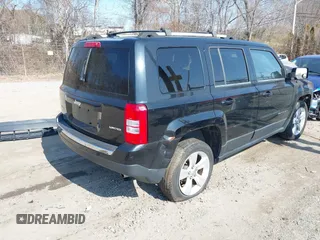 2012 Jeep Patriot Limited with VIN 1C4NJRCB4CD553624, listed as a IAAI auction lot 41729225 with Not Provided miles and . Bid and sale history available at carsss.com. Image 4.