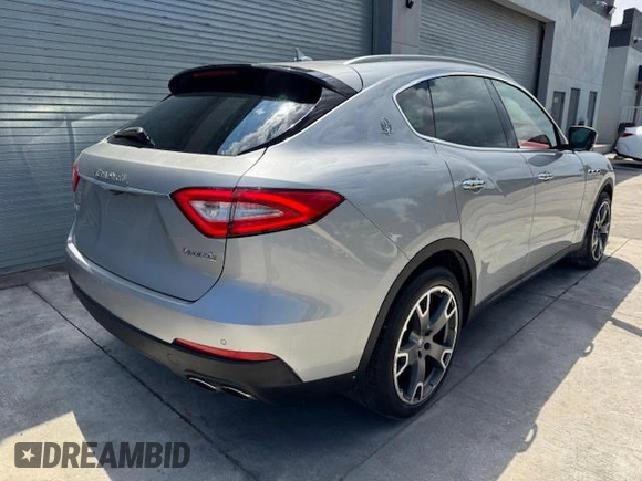 2017 Maserati Levante S с VIN ZN661YUA0HX212004, выставлен на аукционе Copart как лот 59280585 с пробегом 59 128 миль миль и Списание • Salvage title. История ставок и продаж доступна на DreamBid. Изображение 3.