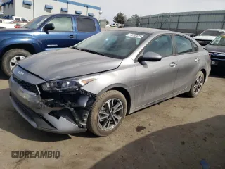 2024 Kia Forte LXS with VIN 3KPF24AD4RE841160, listed as a Copart auction lot 44598425 with 10,830 mi miles and Salvage Title. Bid and sale history available at carsss.com. Image 1.