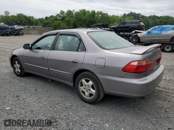 2000 Honda Accord EX with VIN 1HGCG1650YA091067, listed as a Copart auction lot 61095325 with 88,924 mi miles and Clean title. Bid and sale history available at DreamBid. Image 2.
