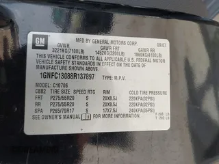 2008 Chevrolet Tahoe 3LT z VIN 1GNFC13088R137897, wystawiony jako IAAI lot #42644894 z przebiegiem 256 548 mil mil oraz . Historia ofert i sprzedaży dostępna na DreamBid. Obrazek 9.
