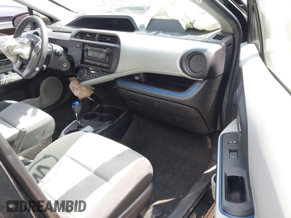2012 Toyota Prius One z VIN JTDKDTB33C1501551, wystawiony jako IAAI lot #41912355 z przebiegiem 122 211 mil mil oraz . Historia ofert i sprzedaży dostępna na DreamBid. Obrazek 5.