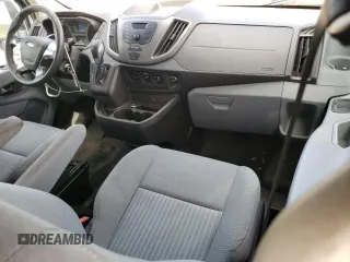2016 Ford Transit Cargo z VIN 1FTYR1ZM4GKA23204, wystawiony jako Copart lot #55861645 z przebiegiem 222 430 mil mil oraz Szkoda całkowita • Salvage title. Historia ofert i sprzedaży dostępna na DreamBid. Obrazek 8.