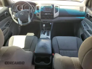 2013 Toyota Tacoma with VIN 3TMLU4EN5DM116911, listed as a Copart auction lot 58420565 with 117,234 mi miles and Salvage title. Bid and sale history available at DreamBid. Image 8.
