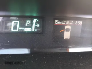 2012 Toyota Prius One z VIN JTDKDTB35C1011452, wystawiony jako Copart lot #57456855 z przebiegiem 120 545 mil mil oraz Szkoda całkowita • Salvage title. Historia ofert i sprzedaży dostępna na DreamBid. Obrazek 9.