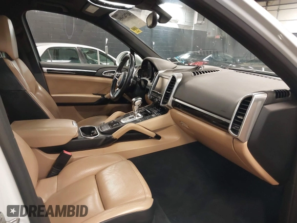 2015 Porsche Cayenne Diesel with VIN WP1AF2A24FLA38044, listed as a IAAI auction lot 41741695 with 114,214 mi miles and . Bid and sale history available at DreamBid. Image 5.
