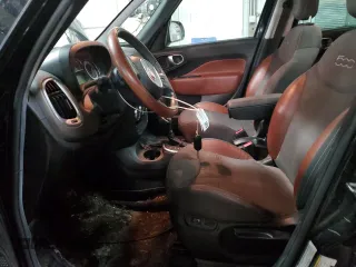 2014 FIAT 500L Trekking z VIN ZFBCFADH1EZ007689, wystawiony jako Copart lot #48108365 z przebiegiem 163 302 mil mil oraz Szkoda całkowita • Salvage title. Historia ofert i sprzedaży dostępna na DreamBid. Obrazek 7.