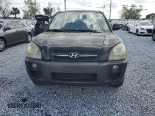 2007 Hyundai Tucson SE with VIN KM8JN12D57U476898, listed as a Copart auction lot 47777985 with 186,481 mi miles and Clean Title. Bid and sale history available at carsss.com. Image 5.
