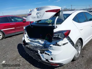 2020 Hyundai Elantra SEL with VIN 5NPD84LF6LH570786, listed as a IAAI auction lot 41800432 with 81,192 mi miles. Bid and sale history available at carsss.com. Image 6.
