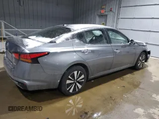 2022 Nissan Altima SV z VIN 1N4BL4DW7NN357875, wystawiony jako Copart lot #88362165 z przebiegiem Nie podano mil oraz Szkoda całkowita • Salvage title. Historia ofert i sprzedaży dostępna na DreamBid. Obrazek 3.