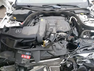2014 Mercedes-Benz E 350 Luxury with VIN WDDHF8JB8EA980004, listed as a IAAI auction lot 42160745 with 58,418 mi miles and . Bid and sale history available at DreamBid. Image 10.
