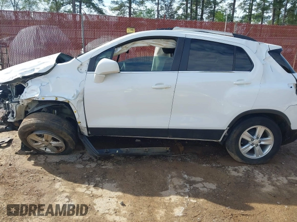 2020 Chevrolet Trax LT with VIN KL7CJLSB5LB315103, listed as a IAAI auction lot 41884353 with 87,095 mi miles and . Bid and sale history available at DreamBid. Image 15.