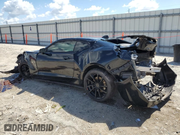 2020 Chevrolet Camaro 2SS z VIN 1G1FH1R73L0100406, wystawiony jako Copart lot #56818305 z przebiegiem 76 573 mil mil oraz Nie do naprawy • Non repairable. Historia ofert i sprzedaży dostępna na DreamBid. Obrazek 2.