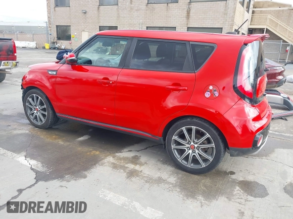 2018 Kia Soul ! with VIN KNDJX3AA8J7537510, listed as a IAAI auction lot 41773156 with 144,882 mi miles. Bid and sale history available at carsss.com. Image 3.