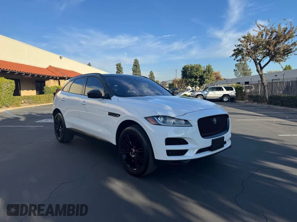 2019 Jaguar F-Pace 25t Premium с VIN SADCJ2FX2KA610557, выставлен на аукционе Copart как лот 62221895 с пробегом 78 592 миль миль и Списание • Salvage title. История ставок и продаж доступна на DreamBid. Изображение 1.