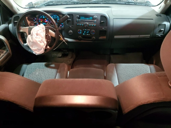 2008 Chevrolet Silverado 1500 LT w/1LT with VIN 2GCEK19J181321417, listed as a Copart auction lot 51521345 with 222,111 mi miles and Salvage Title. Bid and sale history available at carsss.com. Image 8.