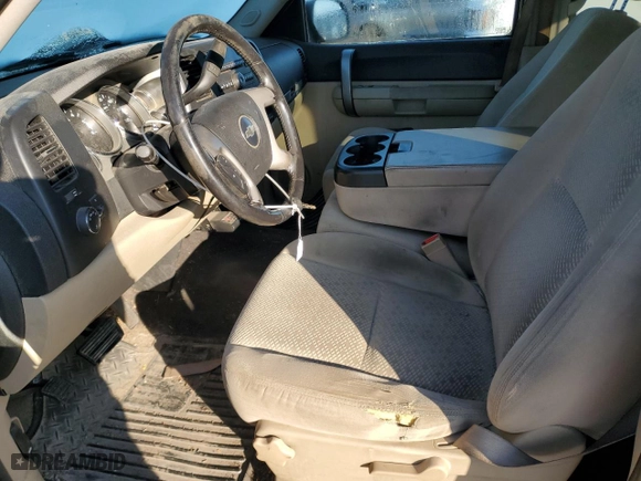 2007 Chevrolet Silverado 2500HD LT w/1LT with VIN 1GCHK23K77F541849, listed as a Copart auction lot 50536725 with 172,136 mi miles and Clean Title. Bid and sale history available at carsss.com. Image 7.