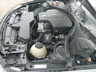 2013 BMW 3 Series 328i z VIN WBA3A5G53DNP18818, wystawiony jako IAAI lot #43439576 z przebiegiem 131 279 mil mil oraz . Historia ofert i sprzedaży dostępna na DreamBid. Obrazek 19.