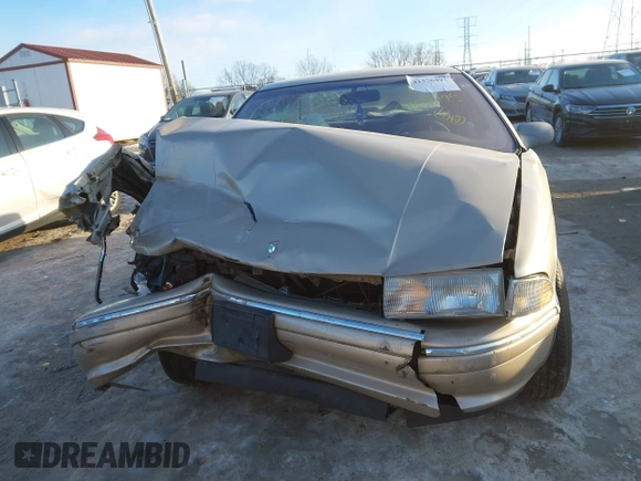 1996 Chevrolet Caprice 1SA Special Value с VIN 1G1BL52W4TR143783, выставлен на аукционе IAAI как лот 41376495 с пробегом Не указан миль и . История ставок и продаж доступна на DreamBid. Изображение 12.