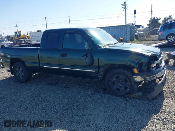 2004 Chevrolet Silverado 1500 LS with VIN 2GCEC19T441315295, listed as a IAAI auction lot 41957885 with 221,217 mi miles and . Bid and sale history available at DreamBid. Image 1.