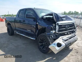 2010 Toyota Tundra с VIN 5TFRY5F18AX086292, выставлен на аукционе IAAI как лот 42112200 с пробегом 306 701 миль миль и . История ставок и продаж доступна на DreamBid. Изображение 1.