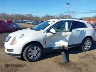 2016 Cadillac SRX Luxury Collection with VIN 3GYFNEE37GS526022, listed as a IAAI auction lot 41812854 with 76,151 mi miles. Bid and sale history available at carsss.com. Image 6.