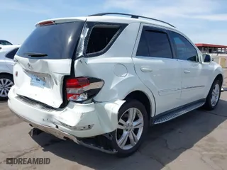 2010 Mercedes-Benz M-Class ML 350 with VIN 4JGBB5GBXAA591503, listed as a IAAI auction lot 41970139 with 190,453 mi miles. Bid and sale history available at carsss.com. Image 6.