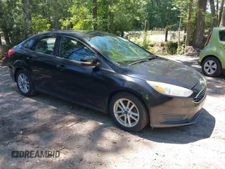 2016 Ford Focus SE z VIN 1FADP3F28GL286685, wystawiony jako IAAI lot #42541303 z przebiegiem 92 135 mil mil oraz . Historia ofert i sprzedaży dostępna na DreamBid. Obrazek 1.
