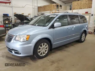 2013 Chrysler Town & Country Touring z VIN 2C4RC1BGXDR563812, wystawiony jako Copart lot #53110815 z przebiegiem 148 774 mil mil oraz Szkody całkowita. Historia ofert i sprzedaży dostępna na DreamBid. Obrazek 1.