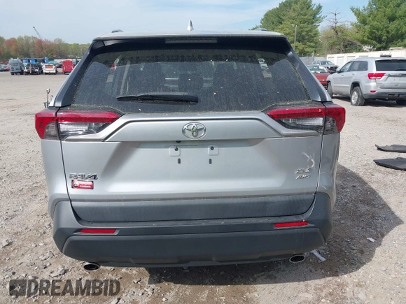 2019 Toyota RAV4 XLE with VIN 2T3P1RFV7KW063940, listed as a IAAI auction lot 42005512 with 63,813 mi miles and . Bid and sale history available at DreamBid. Image 17.
