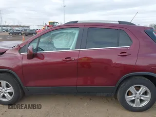 2017 Chevrolet Trax LT with VIN 3GNCJPSB2HL266871, listed as a IAAI auction lot 41840039 with 89,906 mi miles. Bid and sale history available at carsss.com. Image 14.
