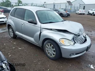 2009 Chrysler PT Cruiser Touring z VIN 3A8FY58939T598225, wystawiony jako IAAI lot #42625434 z przebiegiem 82 249 mil mil oraz . Historia ofert i sprzedaży dostępna na DreamBid. Obrazek 1.