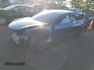 2020 Tesla Model 3 Standard Range Plus with VIN 5YJ3E1EA6LF615079, listed as a Copart auction lot 44259525 with 25,464 mi miles and Salvage Title. Bid and sale history available at DreamBid. Image 1.