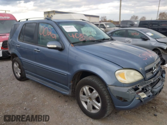 2005 Mercedes-Benz M 350 with VIN 4JGAB57E55A551762, listed as a IAAI auction lot 40800022 with 174,828 mi miles and . Bid and sale history available at DreamBid. Image 1.
