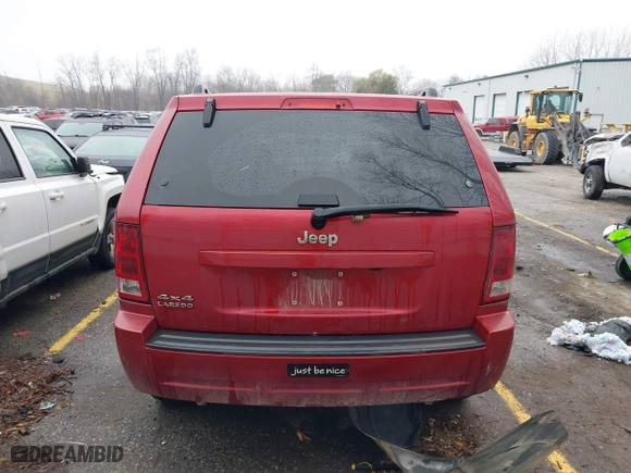2006 Jeep Grand Cherokee Laredo with VIN 1J4HR48N66C251039, listed as a IAAI auction lot 40858197 with 178,094 mi miles. Bid and sale history available at carsss.com. Image 16.